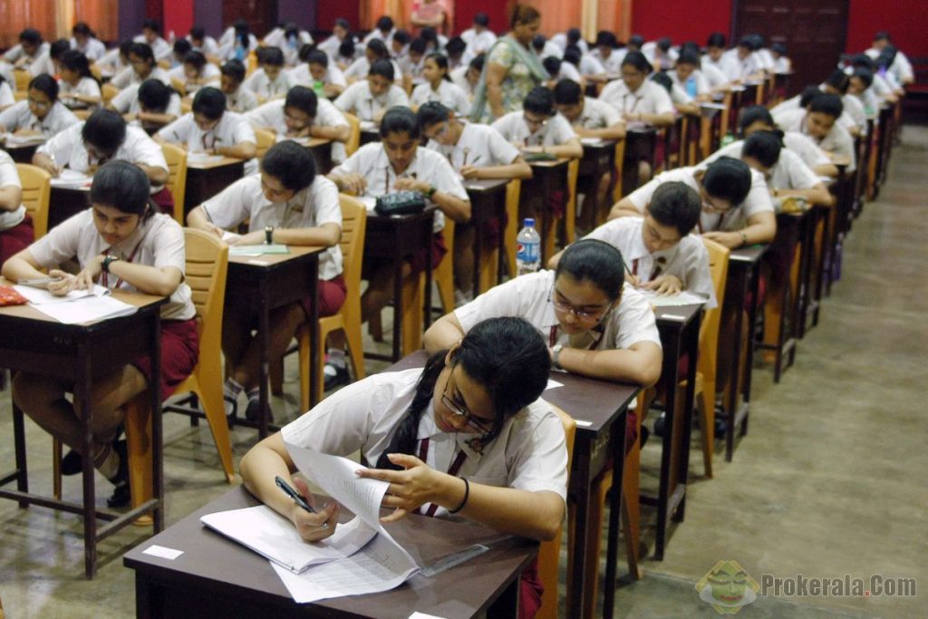 Kolkata Students Sitting In The Examination Hall 273219 1024x683