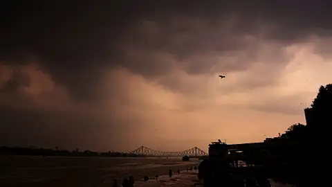 In Kolkata Rains 0