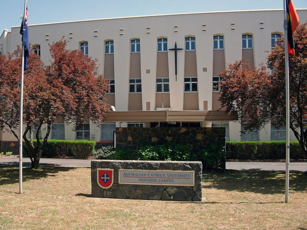 1200px Australian Catholic University Signadou Campus