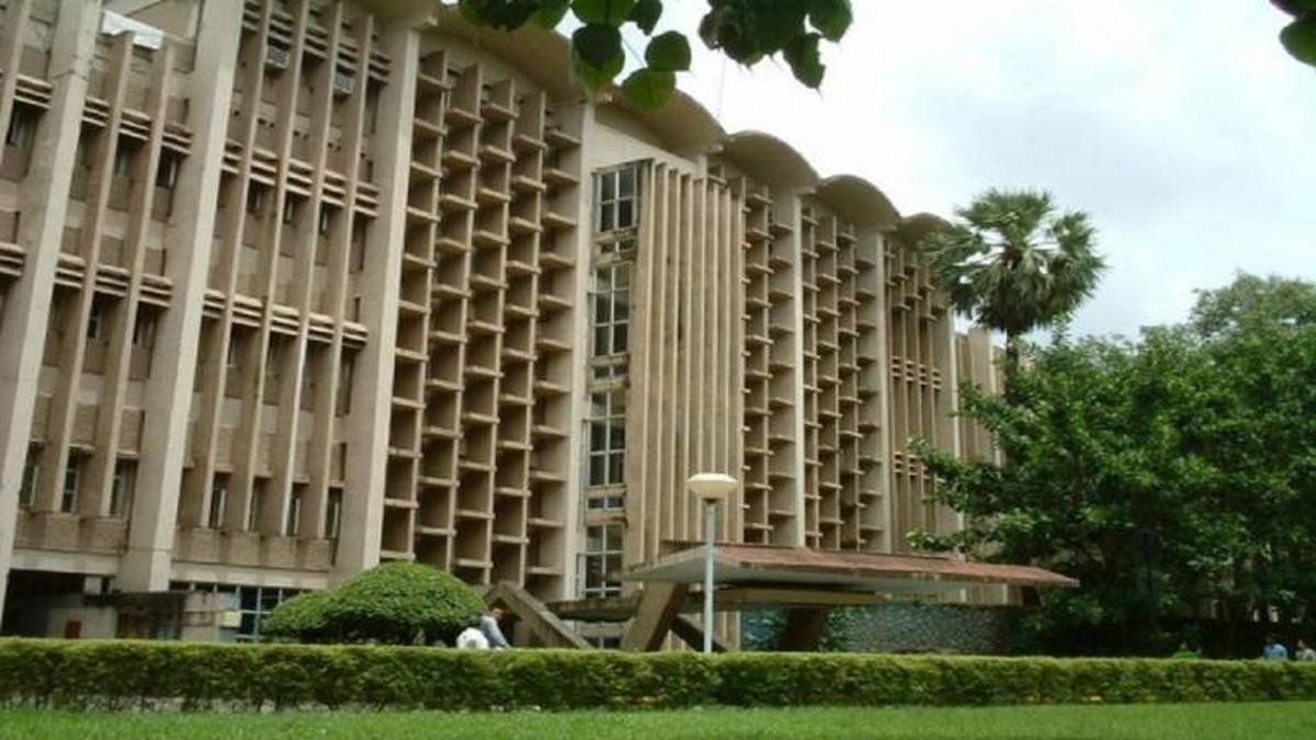 IIT BOMBAY holds classes online from next semester - Careerguide