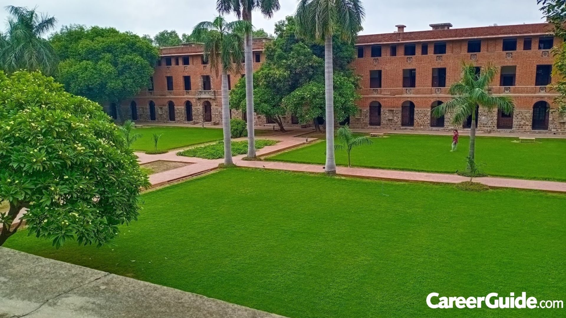 TOP WOMEN COLLEGES IN Delhi University CareerGuide