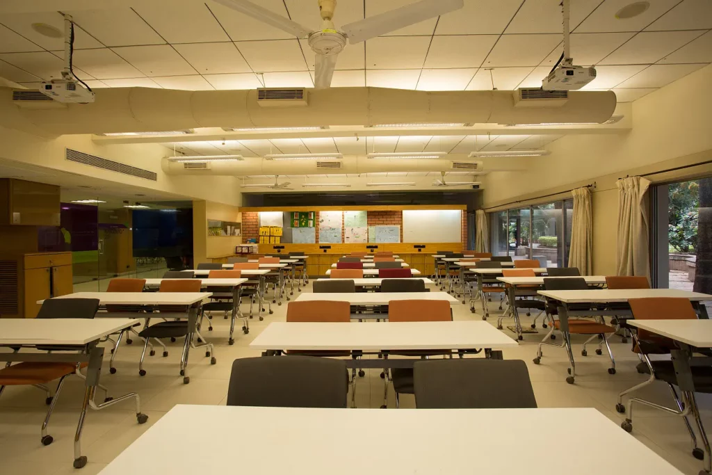 1610447483boardroom For Roundtable Discussions, S.p. Mandali’s Weschool, Bengaluru