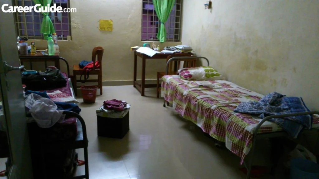 Disadvantages Of Hostel Life