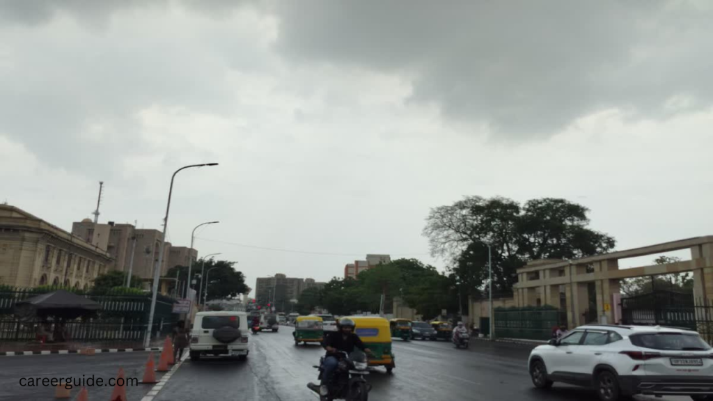 Weather In Lucknow Today