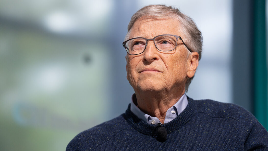 Bill Gates Age, Education, Family, Investment, Companies, Relation